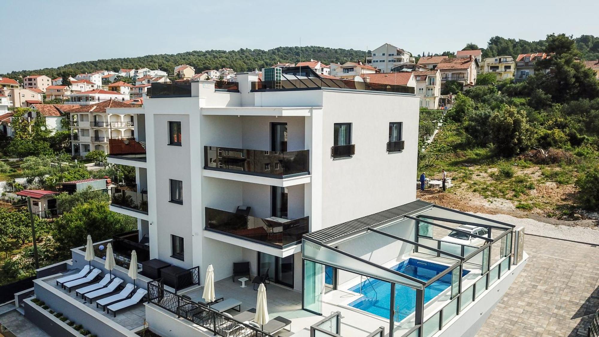 Villa 23 B Heated Pool Trogir Exteriér fotografie